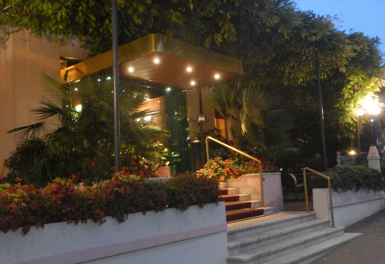 Hotel Giardinetto Desenzano del Garda